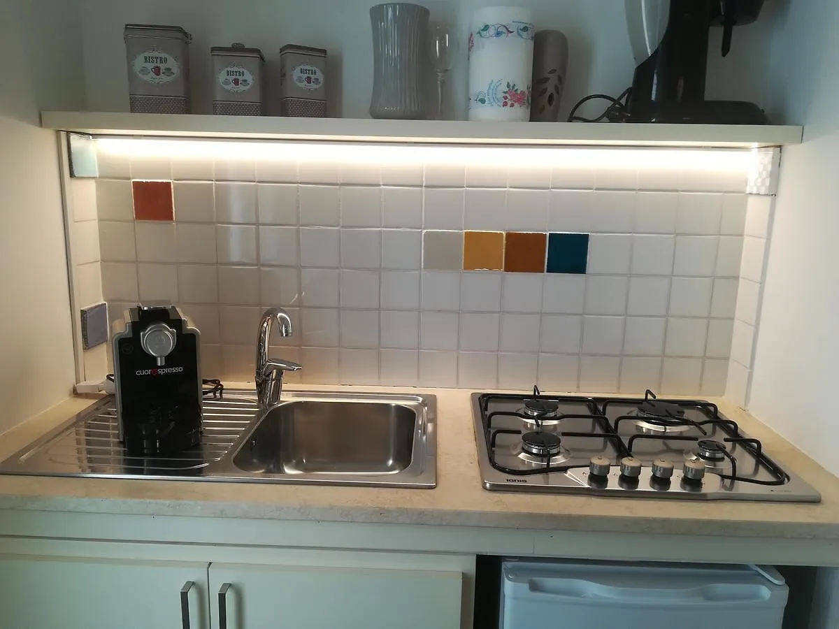 Bed and Breakfast Dimora Dell'Artista Lecce 3*,
